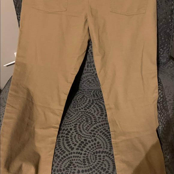 Chaps Mens Five Pocket Twill Pants, 40Wx 32L, Bronze Color, Worn Once - Picture 9 of 12